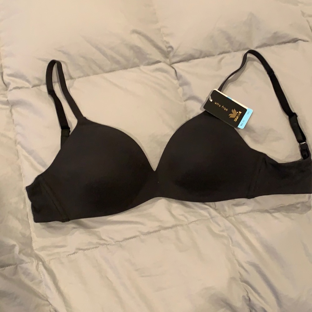 Wacoal 34C wire free bra